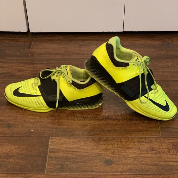 nike romaleos 3 volt